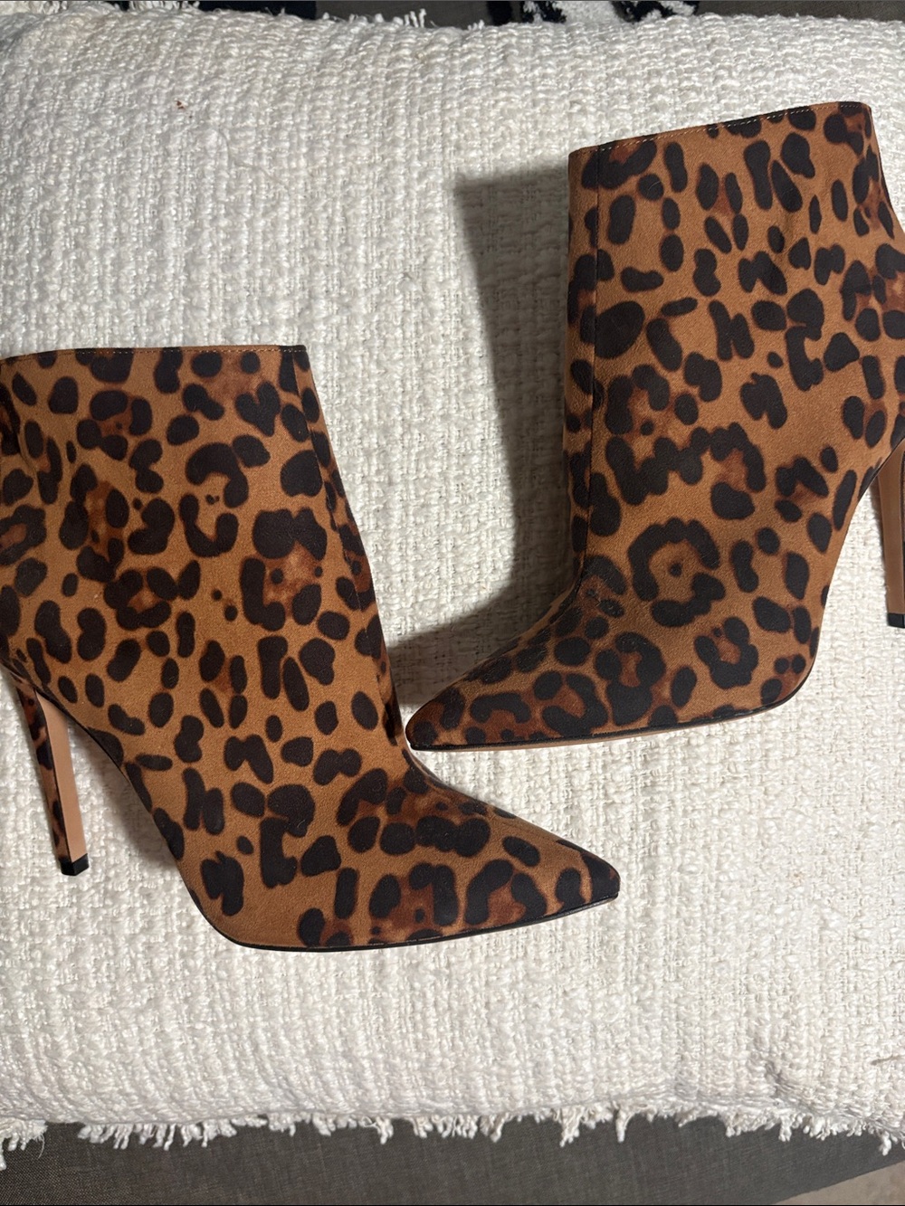 Jessica Simpson Leopard Print Pointed Toe Stiletto Booties - Brown/Black